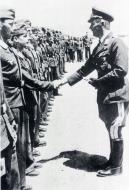 Asisbiz General Wolfram von Richthofen hands out medals 1941 01