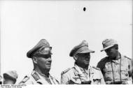 Asisbiz German Cmd GenLt Erwin Rommel Deutsches Afrika Korps DAK North Africa Bund 02