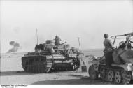 Asisbiz German Cmd GenLt Erwin Rommel Deutsches Afrika Korps DAK in SdKfz 250 named Greif after mythical beast 1942 19