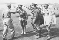 Asisbiz German Cmd GenLt Erwin Rommel Deutsches Afrika Korps DAK meeting suboardinates North Africa 22nd Jun 1942 NIOD