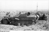 Asisbiz German DAK half track SdKfz 251 with radio antenna KBK Lw7 Battle of Bir Hakeim Libyan desert Jun 1942 101I 783 0109 11