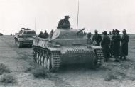 Asisbiz German armor DAK Afrika Korps advancing into Libya photo series from ebay 09