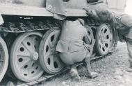 Asisbiz German armor DAK Afrika Korps advancing into Libya photo series from ebay 10
