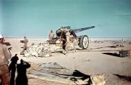 Asisbiz German artillery DAK 15cm sFH 18 or schwere Feldhaubitze 18 in North Africa 01