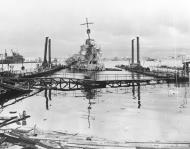 Asisbiz USS Shaw (DD 373) remains of the forward superstructure of USS Shaw Pearl Harbor 7th Dec 1941 NH 50771