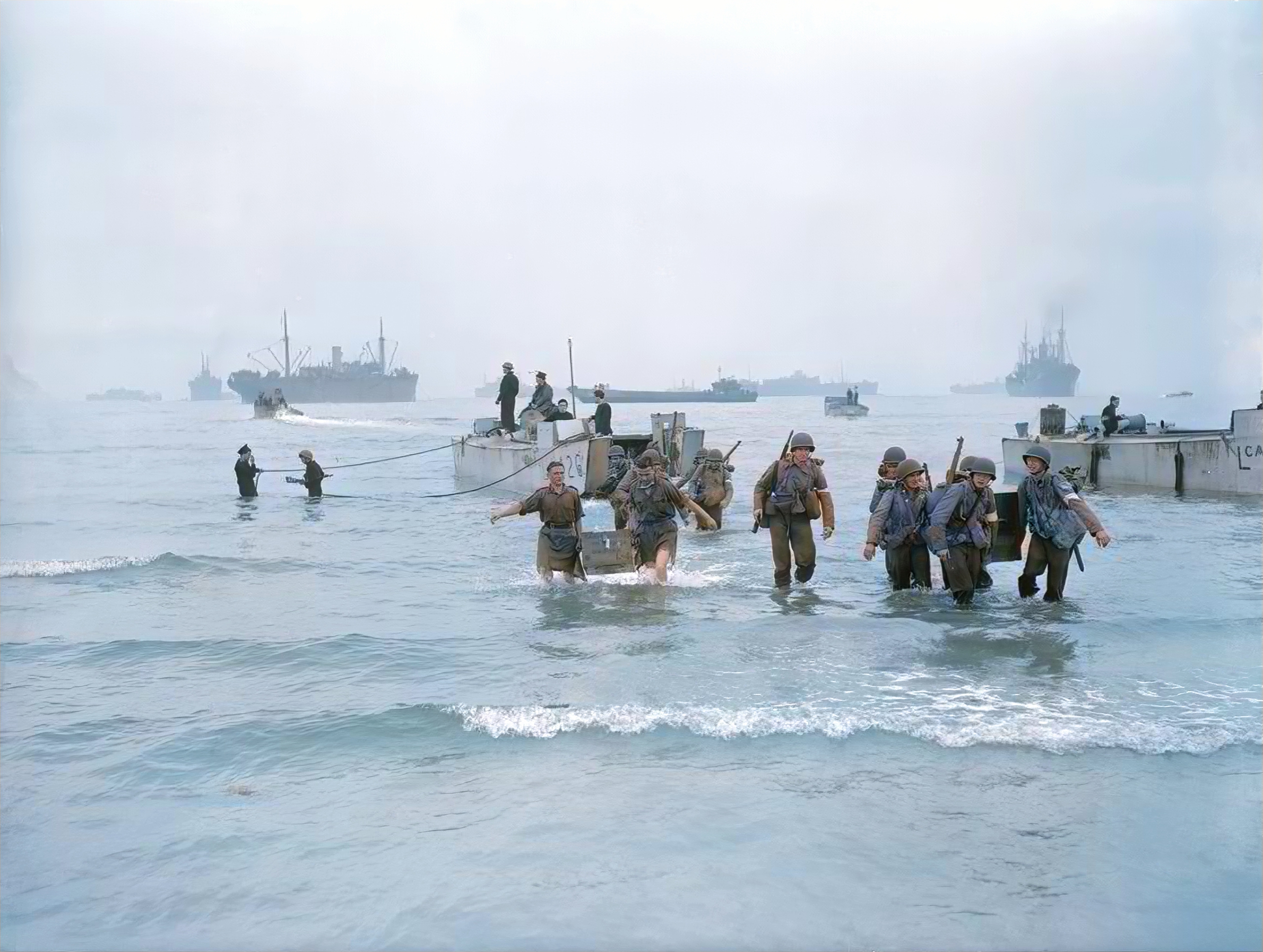 Asisbiz American troops landing on the beach at Arzeu near Oran from ...