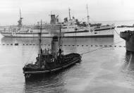 Asisbiz British hospital ship HMS Newfoundland in Casablanca Harbor Morocco on 14th Nov 1942 80 G 30658