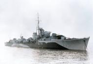 Asisbiz HMS Quentin at anchor in Plymouth Sound was the sister ship to HMAS Quiberon IWM FL9023