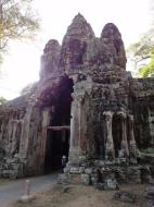 Asisbiz Angkor Wat style architecture Victory Gate Jan 2010 01