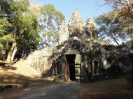 Asisbiz Angkor Wat style architecture Victory Gate Jan 2010 02