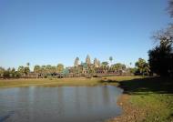 Asisbiz Angkor Wat SW area library pond looking east 02