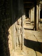 Asisbiz Angkor Wat Khmer architecture bas relief devatas Siem Reap 05