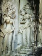 Asisbiz Angkor Wat Khmer architecture bas relief devatas Siem Reap 36