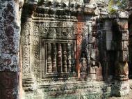 Asisbiz D Banteay Kdei Temple central sanctuary Bas reliefs 01