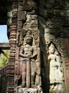 Asisbiz D Banteay Kdei Temple main enclosure Bas relief guardian 03
