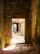 Asisbiz D Banteay Kdei Temple main enclosure inner passageways 19