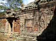 Asisbiz D Banteay Kdei Temple sanctuary outer wall Bas reliefs 01