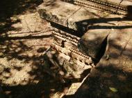 Asisbiz Banteay Samre Temple causeway East Baray Jan 2010 04