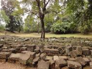 Asisbiz Phimeanakas stones marked for restoration Hindu Khleang style 01