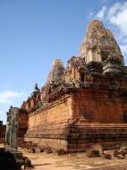 Asisbiz Facing NW Pre Rup Temple lower courtyard East Baray 2010 01