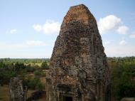 Asisbiz Facing NW Pre Rup Temple upper courtyard tower East Baray 2010 03