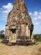 Asisbiz Facing North Pre Rup Temple inner towers East Baray 04