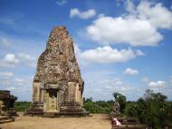 Asisbiz Facing North Pre Rup Temple inner towers East Baray 06