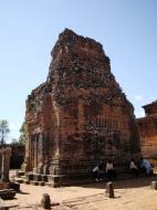 Asisbiz Pre Rup Temple Library tower East Baray Jan 2010 01