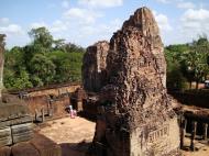 Asisbiz Pre Rup Temple Library tower East Baray Jan 2010 06