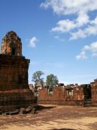 Asisbiz Pre Rup Temple middle courtyard view East Baray Jan 2010 23