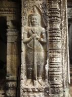 Asisbiz Preah Khan Bas relief mythic guardians Dvarapalas stand on guard 01
