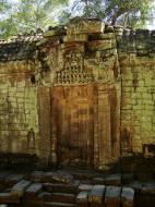 Asisbiz Ta Prohm Temple Rajavihara false door for the spirits 01