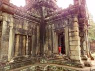 Asisbiz Terrace of the Elephants inner gate Angkor Thom 04