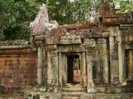 Asisbiz Terrace of the Elephants inner gate Angkor Thom 05