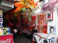 Asisbiz Fangbang Rd (W) local chinese kite shop Shanghai 04