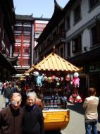 Asisbiz Yuyuan Market area Shanghai old town shopping street Huangpu Shanghai China 05