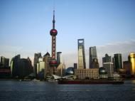 Asisbiz Oriental Pearl Tower Skyscraper viewed from the Bund promenade Lujiazui Pudong China 08