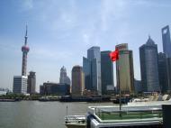 Asisbiz The Bund facing east across the Huangpu River to Pudongxin District Shanghai China 01