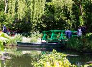 Asisbiz Travel to Claude Monet home or Chateau garden pathways in Giverny France 10