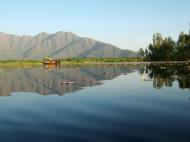 Asisbiz Kashmir Srinagar Dal lake panoramic views India India Apr 2004 058