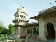 Asisbiz Rajasthan Jaipur Albert Hall Museum cupola towers India Apr 2004 01