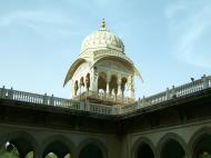 Asisbiz Rajasthan Jaipur Albert Hall Museum cupola towers India Apr 2004 03