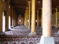 Asisbiz Kashmir Srinagar Jama Masjid Mosque prayer hall India Apr 2004 01