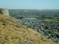 Asisbiz Nahargarh Fort Aravalli Hills overlooking city of Jaipur India Apr 2004 09