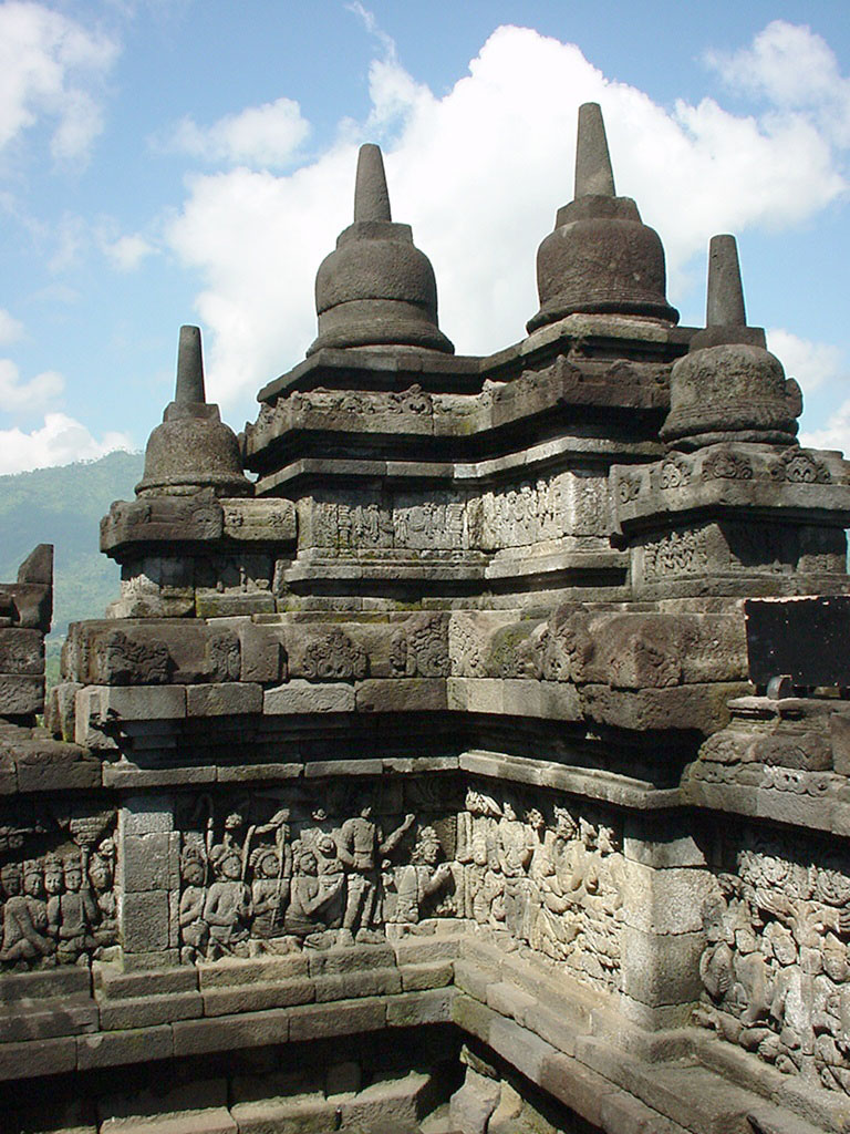 Asisbiz Java Yogyakarta  Yogya Borobudur Pagoda Mosaics Aug 