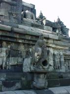 Asisbiz Java Yogyakarta Yogya Borobudur Pagoda Mosaics Aug 2000 14
