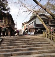 Asisbiz Walk from Nigatsu do to Kasuga taisha tea houses and restaurants 02