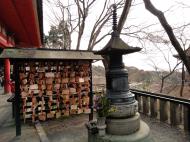 Asisbiz Kiyomizu dera Amida Do terrace during cherry blossom season Mar 2010 04