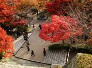 Asisbiz Otowa san Kiyomizu dera garden walkways Kyoto Nov 2009 01