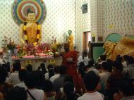 Asisbiz KL Maha Vihara Temple Wesak Day May 2001 31
